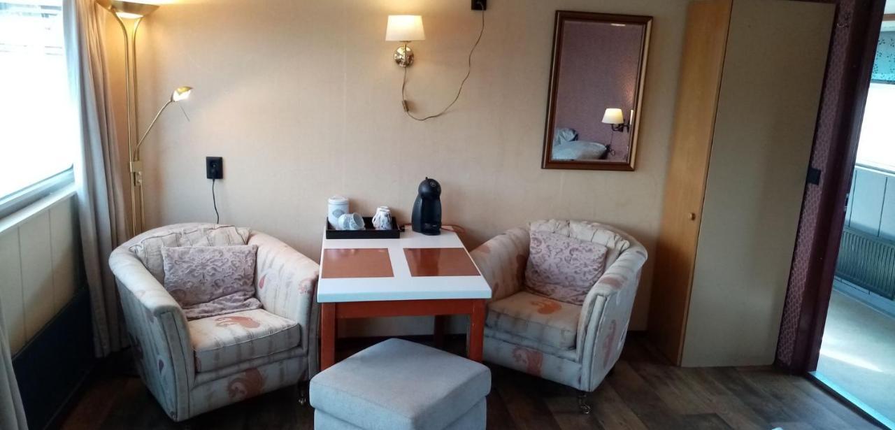Msk Friesia Bed and Breakfast Earnewâld Buitenkant foto